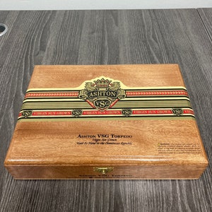 Ashton VSG Torpedo Empty Cigar Box
