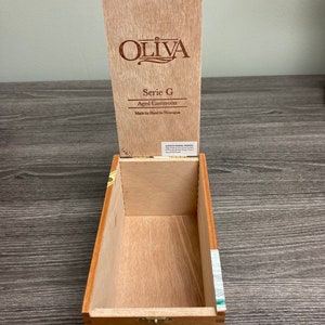 Oliva Serie G Empty Cigar Box image 2