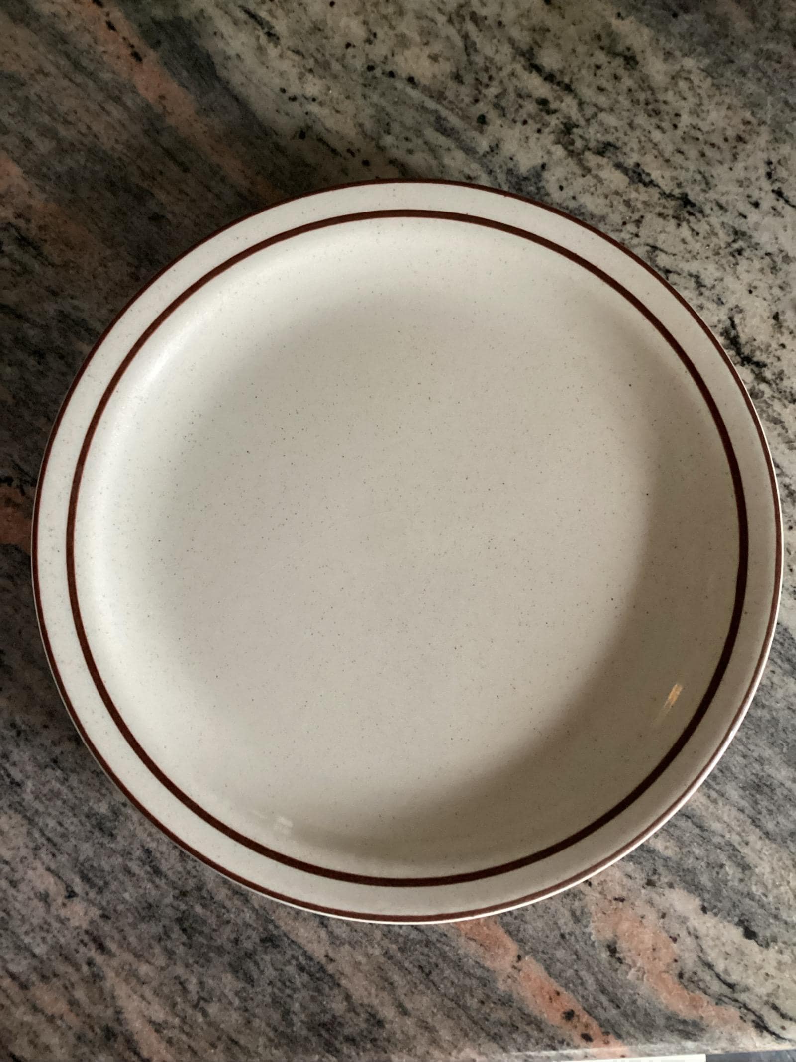 Yellowstone dinnerware - Etsy 日本
