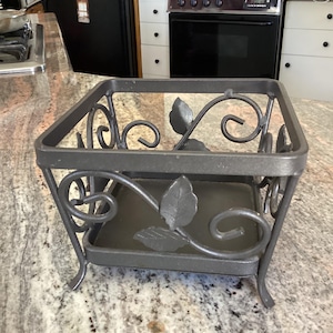 ロンガバーガー　アイアンラック　バスケット付き　インテリア　アンティーク Longaberger Wrought Iron Furniture - Etsy