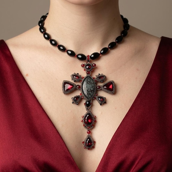 Gothic Cross Necklace Gemstone Pendant Alternative Jewelry Dark Fashion Collier Necklace Gothique Dragon Veins Agate Stone Red Crystal