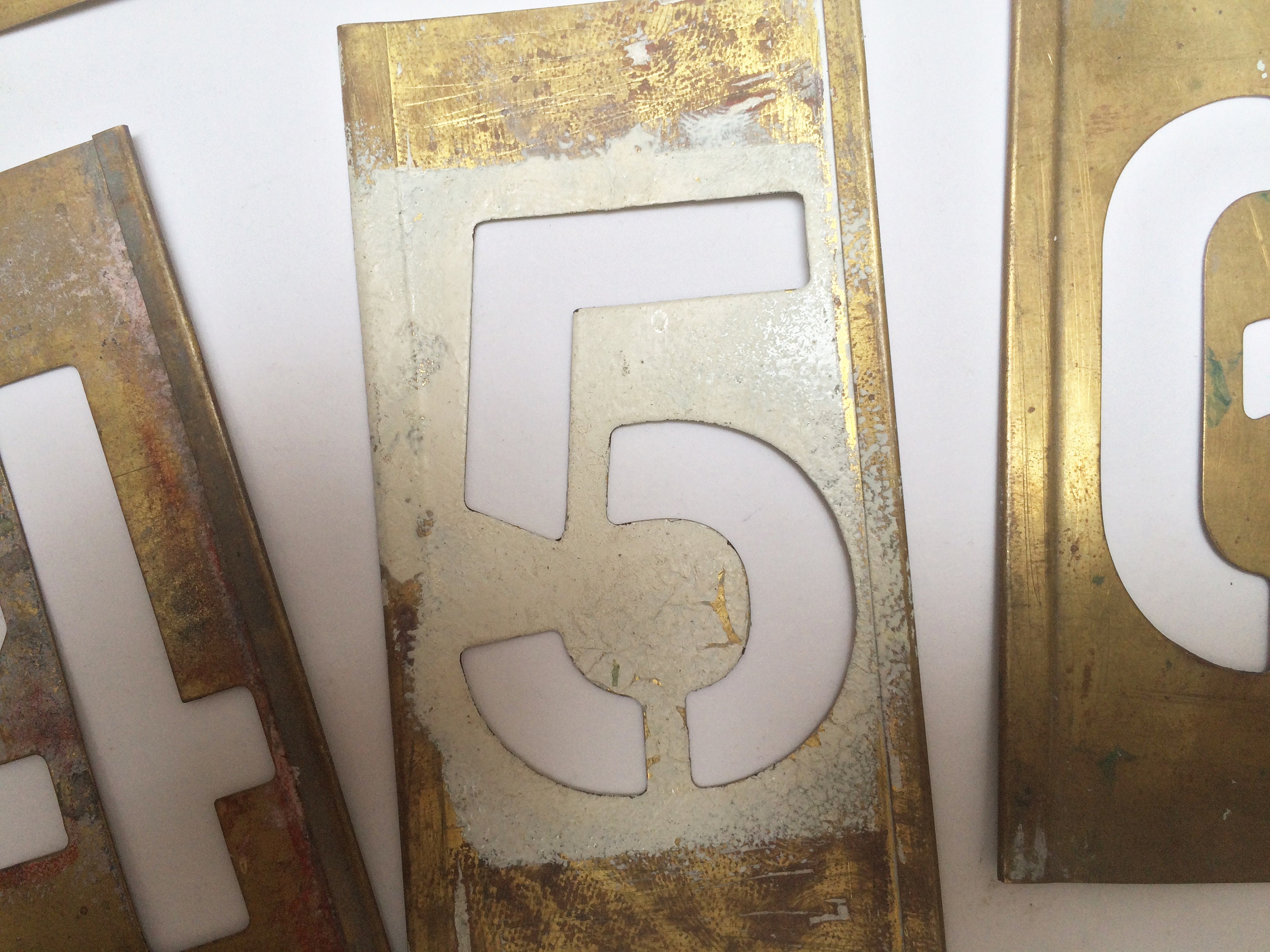 Set of 7 Vintage Brass Stencil Numbersset of 7 Antique Brass Etsy UK