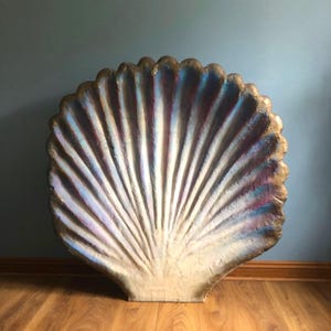 Huge Venus shell 4&#39; high theatre prop-Large floor standing Birth of Venus shell sculpture-Seaside/shell theme-Childs room mermaid shell