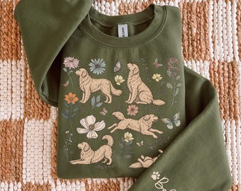 Personalized Golden Retriever Mom Sweatshirt, Floral Dog Design, Custom Name Sleeve