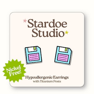 Retro diskettörhängen, vintage datorörhängen, neonostalgi, vaporwave-vibbar, diskettsmycken