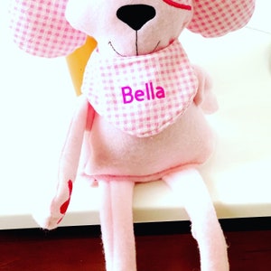 Personalized very cute doggie has it’s own cute little bandana.You can add a name to the belly of the dog, or to the bandana, embroidered,