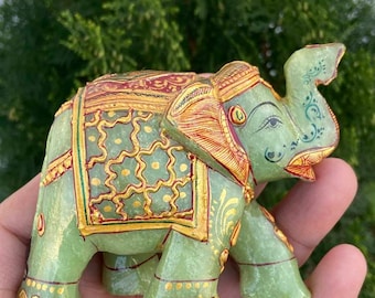Jade Elefant - Geschnitzter Elefant - Edelstein Elefant - Kleiner Stein Elefant - Elefant Geschenke Statue - Wohnkultur