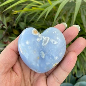 Blue Lace Agate Heart- Crystal Heart- Carved Heart- Gemstone Heart- Agate Heart- Natural Blue Lace Agate