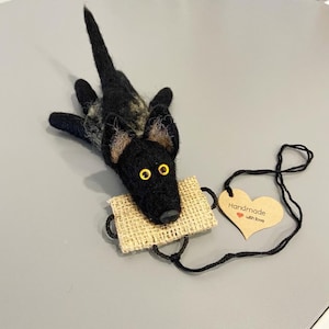 Felted Dark Malinois Biting Tug Ornament / Keychain