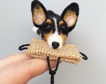 Felted TRICOLOR Corgi Biting Tug Ornament / Keychain