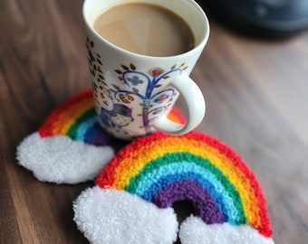 Regenbogen-Tassenteppiche, Regenbogen-Untersetzer, Punch Needle-Tassenteppiche, Punch Needle-Untersetzer, Kaffeetassenteppiche, Kerzenteppiche, Kerzenuntersetzer