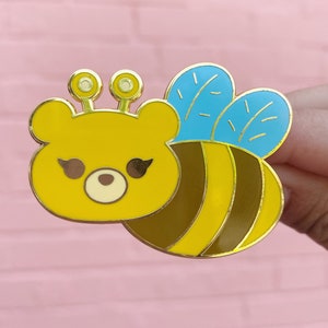 BeeBear Enamel Pin Sauvez les abeilles Abeille mellifère Bourdon Abeille occupée Ours Ours Ours mignon Ours en peluche image 1