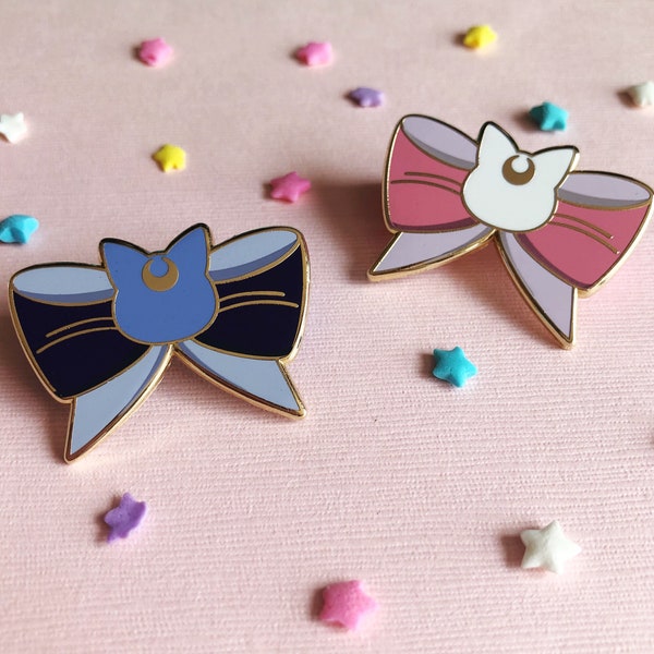 Celestial Moon Kitties Enamel Pins - Luna et Artemis Cats