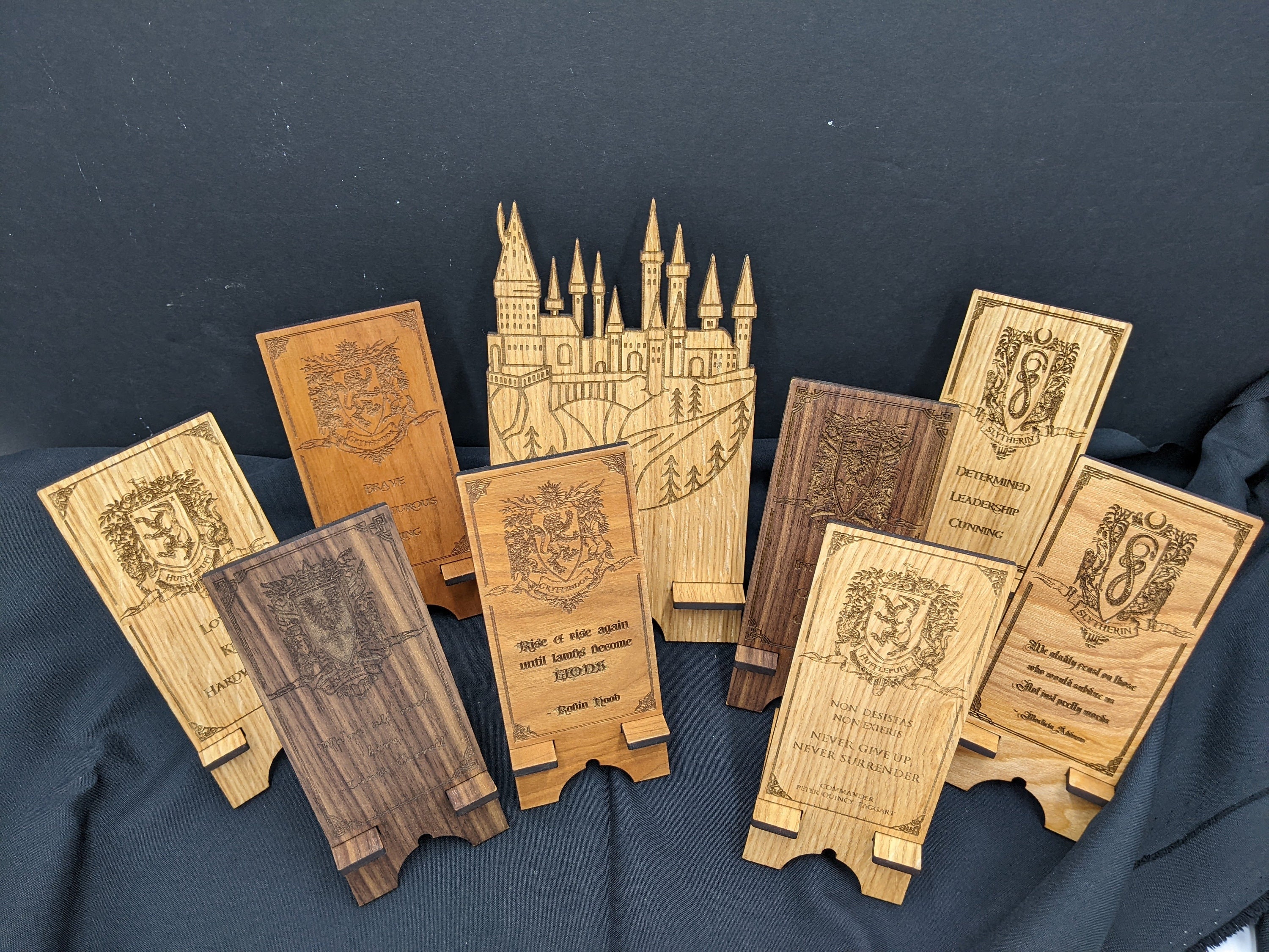 Men's Harry Potter HOGWARTS School Of Witchcraft & Wi