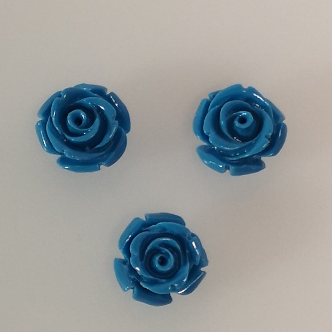 Lot of 7 Blue Flowers for Jewelry Making Drilled for Easy Use Etsy UK