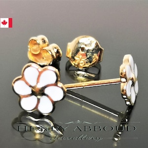 18k Yellow Solid Gold Earing With White Enamel Flower Design Earrings  .750K Dubai Gold Perfect Finishing Hand Made Gift For Her