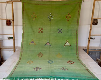 Tappeto in seta Sabra verde tessuto a mano – Tappeto berbero marocchino, arredamento boho