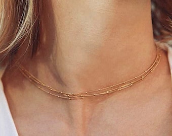 Collier chaîne satellite perlé multi-brins en or, collier de couches délicates, collier de chaîne simple minimaliste, collier "Doris"