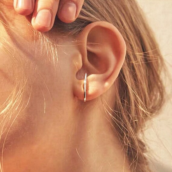 Dainty Simple Gold and Silver Ear Lobe Cuff Huggie Hoop Boucles d’oreilles, Boucles d’oreilles Smooth Minimaliste Ear Lobe Cuff Stud, Cadeau pour elle