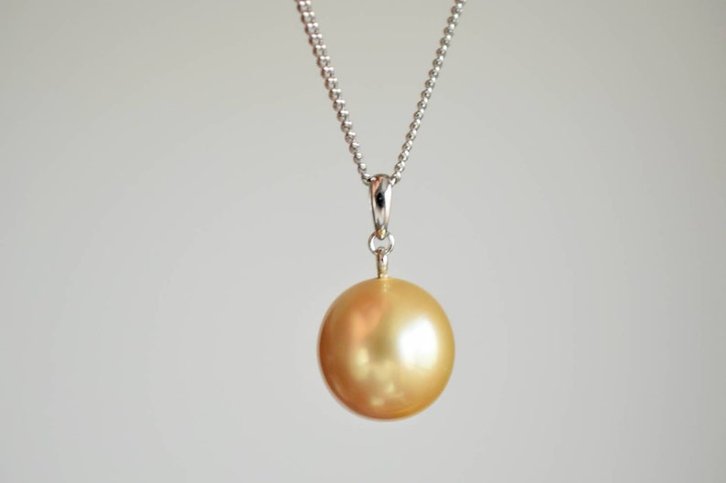 South Sea Pearl Pendant,Solid 18K White Gold South Sea Pearl Pendant,Golden Pearl Pendant,Pearl Pendant,Pearl,Simple Pearl Pendant,Pearls