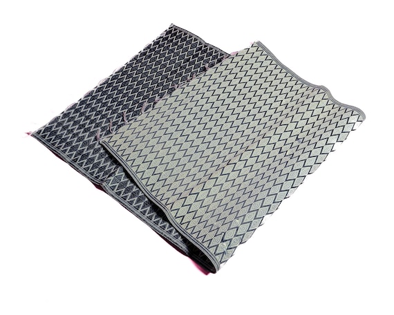 Tapis africain en plastique recyclé