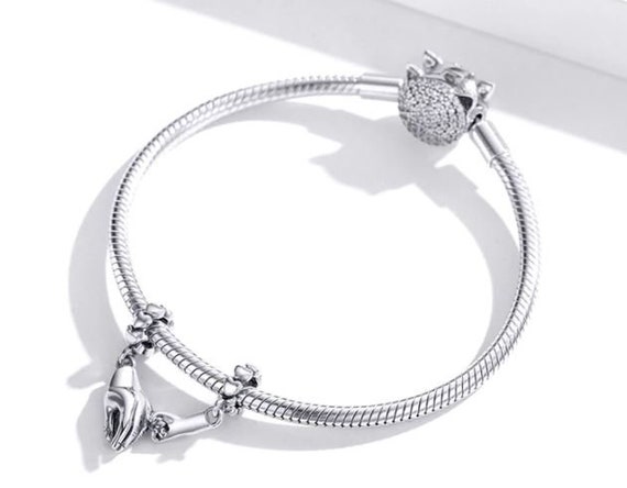 Pandora bracelet on hand deals