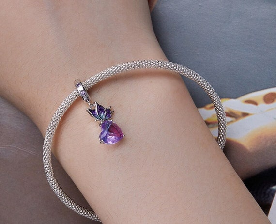 Silver 3 leg charm to fit Pandora bracelet | Jewellery | Isle of Man  Souvenirs