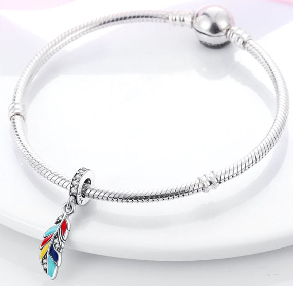 Pandora feather bracelet deals
