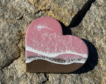 Resin Ocean Heart Art: Metallic Pink Beach Decor (9x8 inches)