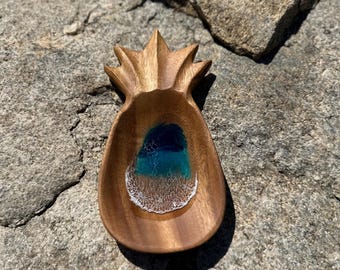Pineapple Wood Ocean Resin Trinket Dish: Beachy Home Decor