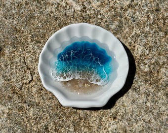 Seashell Ceramic Ring Dish: Ocean Resin Art Trinket Tray