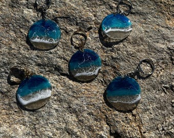 Ocean Resin Keychain: Beach Art with Real Sand