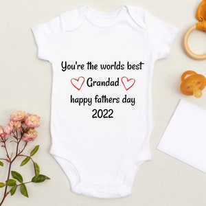 Fathers Day Baby Grow, The Worlds Best Grandad, First Father’s Day Gift 2021 , Personalised Gift for Grandad, Custom Baby Bodysuit