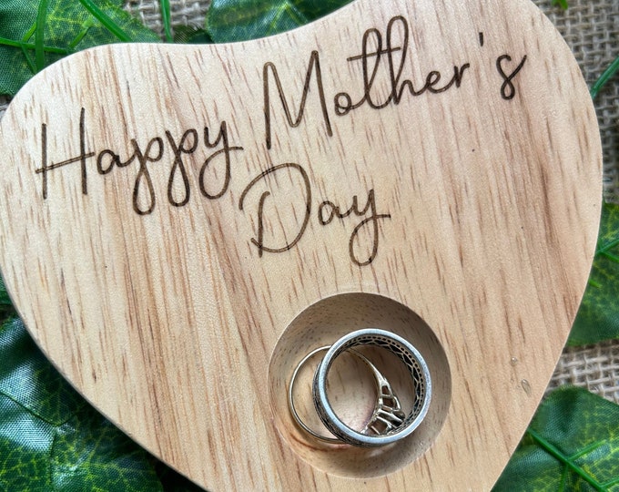 Happy Mother’s Day ring holder, wood ring holder, egg board, mini egg holder, mini Mother’s Day gift, tea light holder