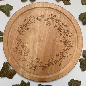 Leaf and mushroom wreath chopping board, Engraved bread board, House warming gift, Personalised house warming present, Cottage core gift