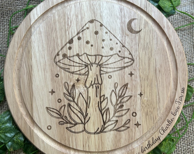 Mushroom and moon chopping board, Laser engraved wooden board, Personalised gift for cottage core lover, Mushroom present, Valentines gift