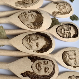 Your face on a spoon, Engraved wooden spoon, gift for mum, , Big spoon little spoon, Gag gift, joke present, mother's day present zdjęcie 4