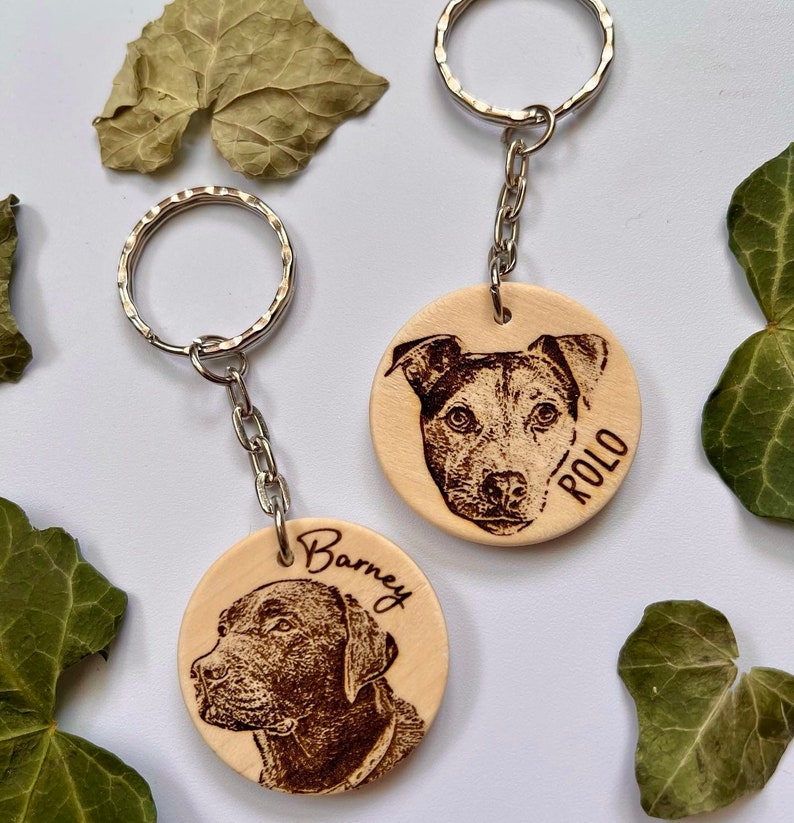 Pet keyring Engraved dog wood slice keyring Dog mum gift image 1