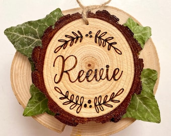 Personalised name ornament, custom engraved wood slice, name Christmas decoration, personalised Christmas ornament, name gift, name bauble