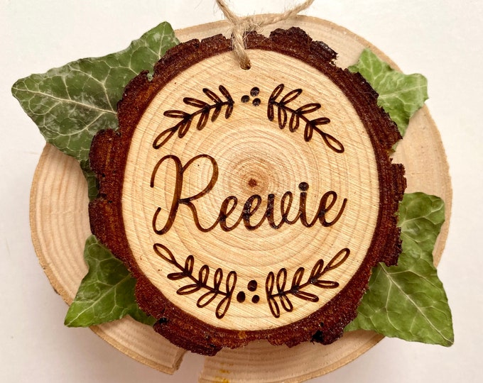 Personalised name ornament, custom engraved wood slice, name Christmas decoration, personalised Christmas ornament, name gift, name bauble
