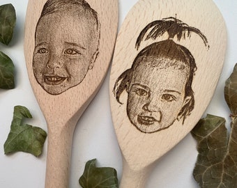 Your face on a spoon, Engraved wooden spoon, gift for mum, , Big spoon little spoon, Gag gift, joke present, mother's day present