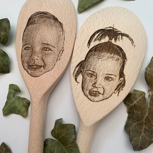 Your face on a spoon, Engraved wooden spoon, gift for mum, , Big spoon little spoon, Gag gift, joke present, mother's day present