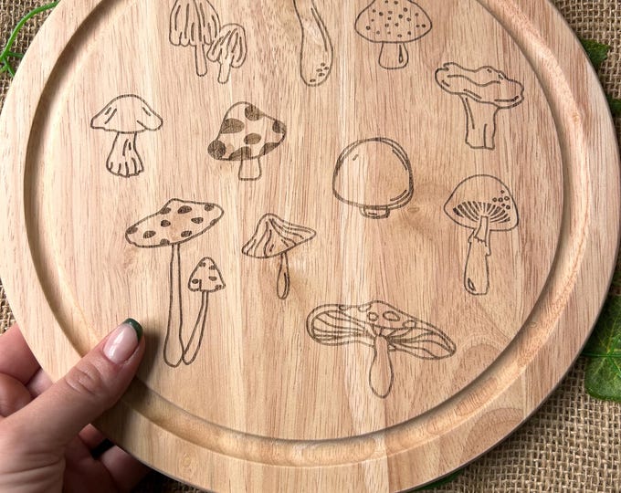 Mushroom chopping board, Engraved bread board, House warming gift, Personalised house warming present, Cottage core gift, multi mushroom