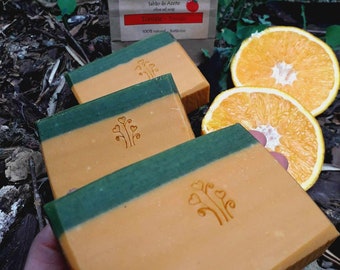 Natural tomato and orange facial soap made with the best Portuguese extra virgin olive oil