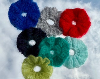 CROCHET MOHAIR SCRUNCHIE