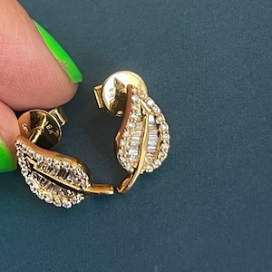 18ct Yellow Gold Diamond Earrings 0.45ct Leaf studs Swiss designer image 3