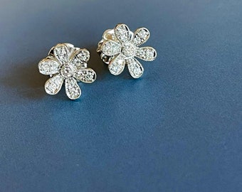 18ct White Gold Diamond Earrings 0.50ct Plumeria Flower Studs VS