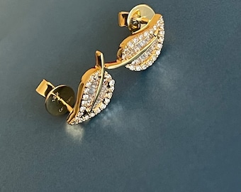 18ct Yellow Gold Diamond Earrings 0.45ct Leaf studs Swiss designer