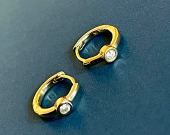 9ct Gelbgold Solitär Diamant Creolen 0.10ct Huggies Schläfer, 9ct Gold Creolen, Diamant Huggies, Gelbgold Ohrringe