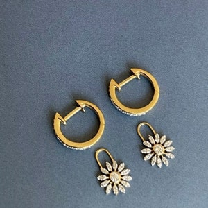 18ct Yellow Gold Diamond Hoop Earrings 0.31ct Removable Charm Daisy Drop image 1